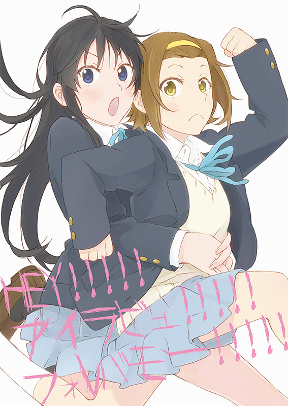 2girls, akiyama_mio, arien, black_hair, blue_eyes, brown_eyes, brown_hair, k-on!, long_hair, multiple_girls, running, school_uniform, short_hair, tainaka_ritsu
