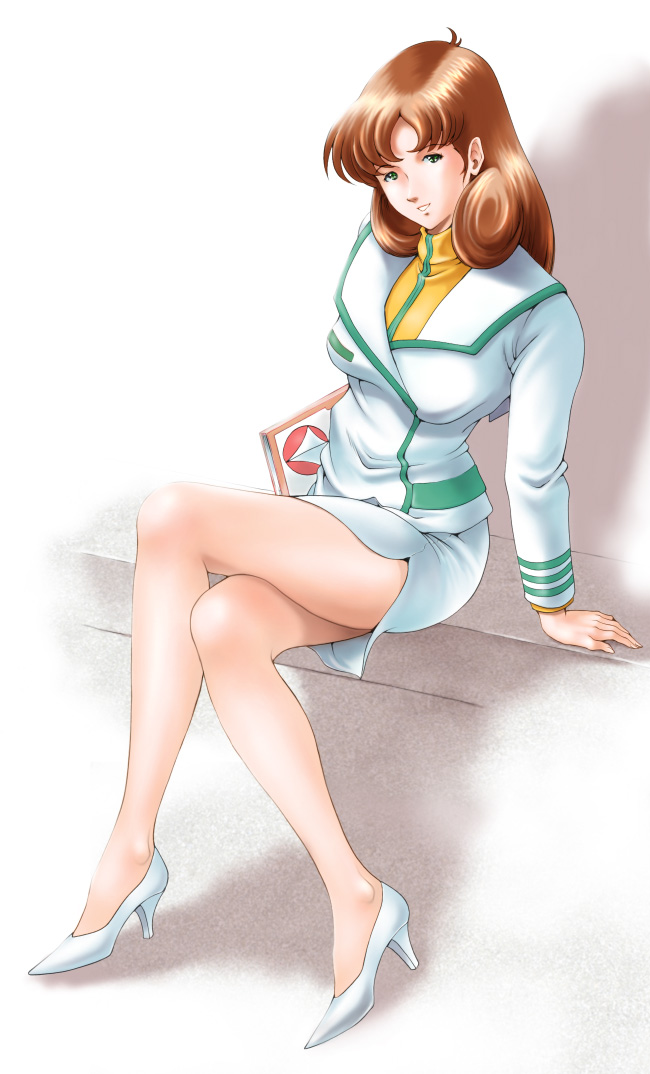 1girl, arm_support, brown_hair, choujikuu_yousai_macross, crossed_legs, dusty_heaven, green_eyes, hayase_misa