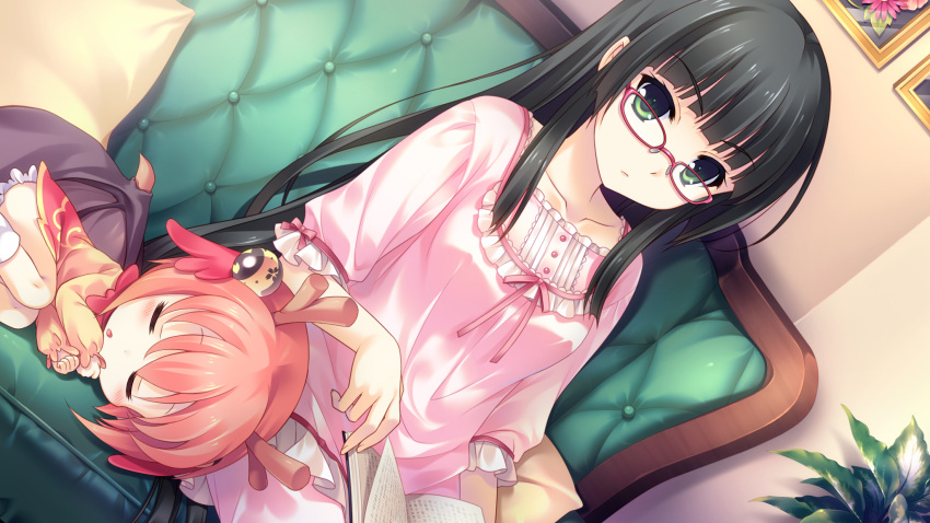 2girls, black_hair, book, chibi, closed_eyes, game_cg, glasses, green_eyes