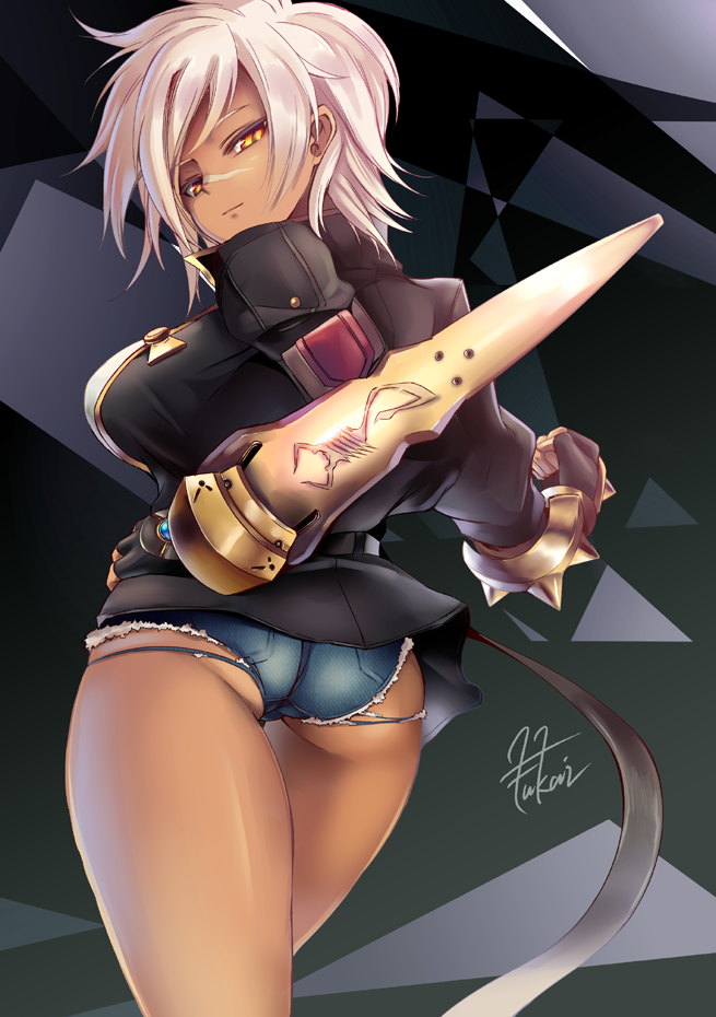 1girl, ass, belt, blazblue, blazblue:_chronophantasma, breasts, brown_eyes, bullet_(blazblue)