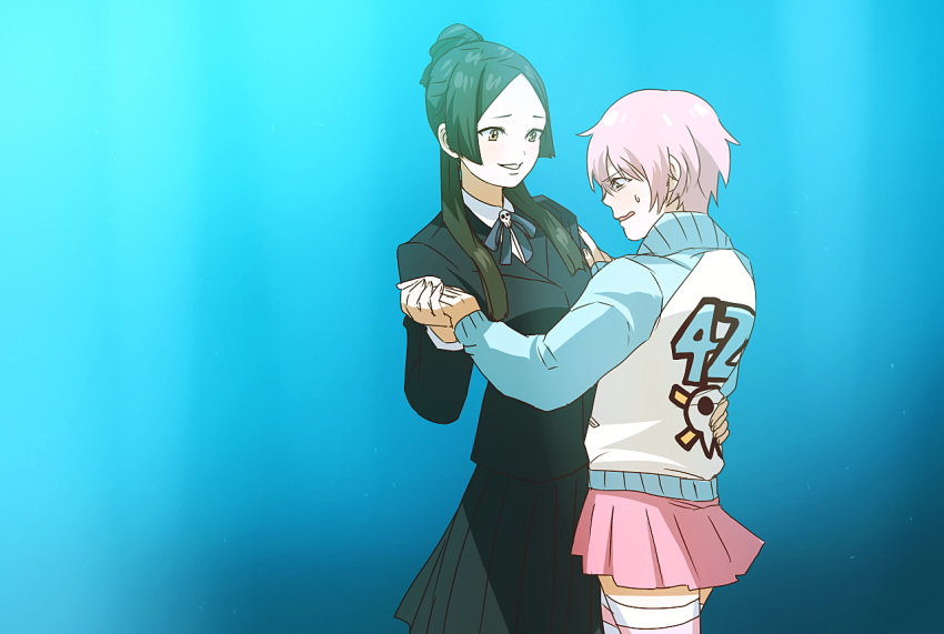 2girls, black_hair, blue_background, jacquiline_o_lantern_dupre, kim_diehl, multiple_girls, nervous, pink_hair