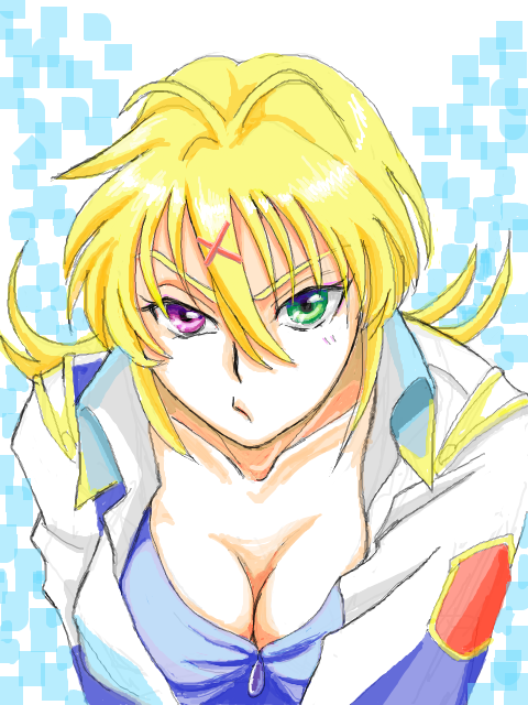 1girl, blonde_hair, breasts, cleavage, collar, collarbone, green_eyes, hair_ornament