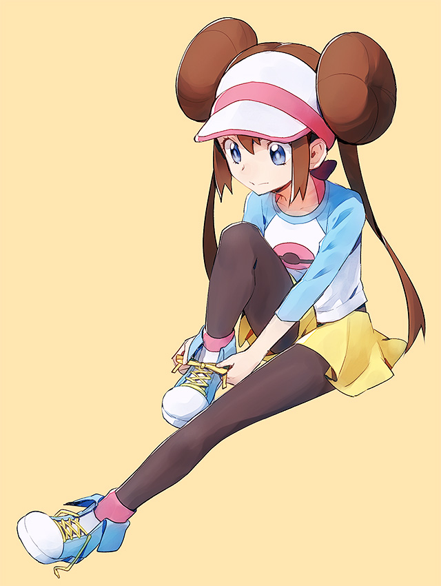 1girl, :>, black_legwear, blue_eyes, brown_hair, double_bun, dressing, full_body