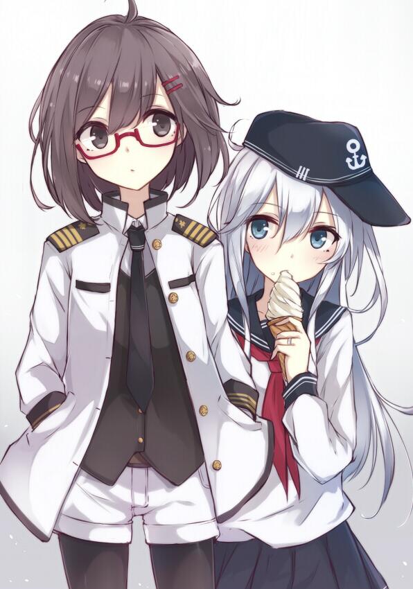 2girls, anchor_symbol, berukko, blue_eyes, blush, brown_eyes, brown_hair, character_request