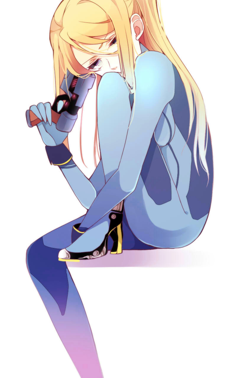 1girl, blonde_hair, blue_eyes, gun, high_heels, highres, long_hair, metroid, nintendo, ponytail, samus_aran, shitora_(bernkastel), weapon, white_background