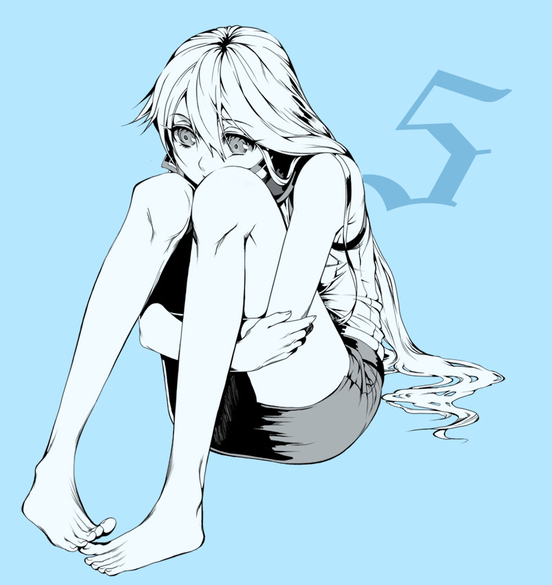 blue, blue_background, feet, leg_hug, long_hair, monochrome, omi_(pixiv2671), oomii_(f.style)