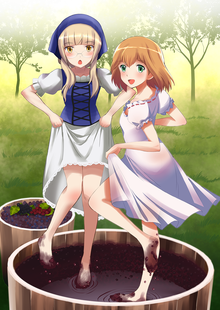 2girls, :d, alternate_costume, amelie_planchard, aqua_eyes, bangs, bare_legs, barrel