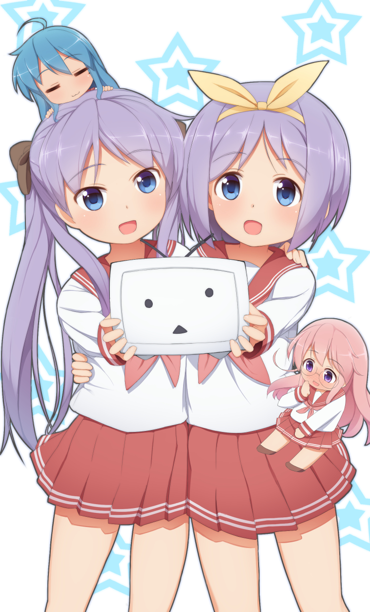 4girls, blue_eyes, chibi, highres, hiiragi_kagami, hiiragi_tsukasa, izumi_konata, kodaman