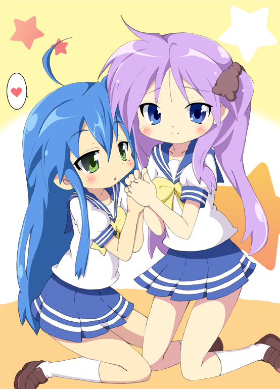 blue_eyes, blue_hair, green_eyes, hand_holding, heart, hiiragi_kagami, holding_hands, izumi_konata