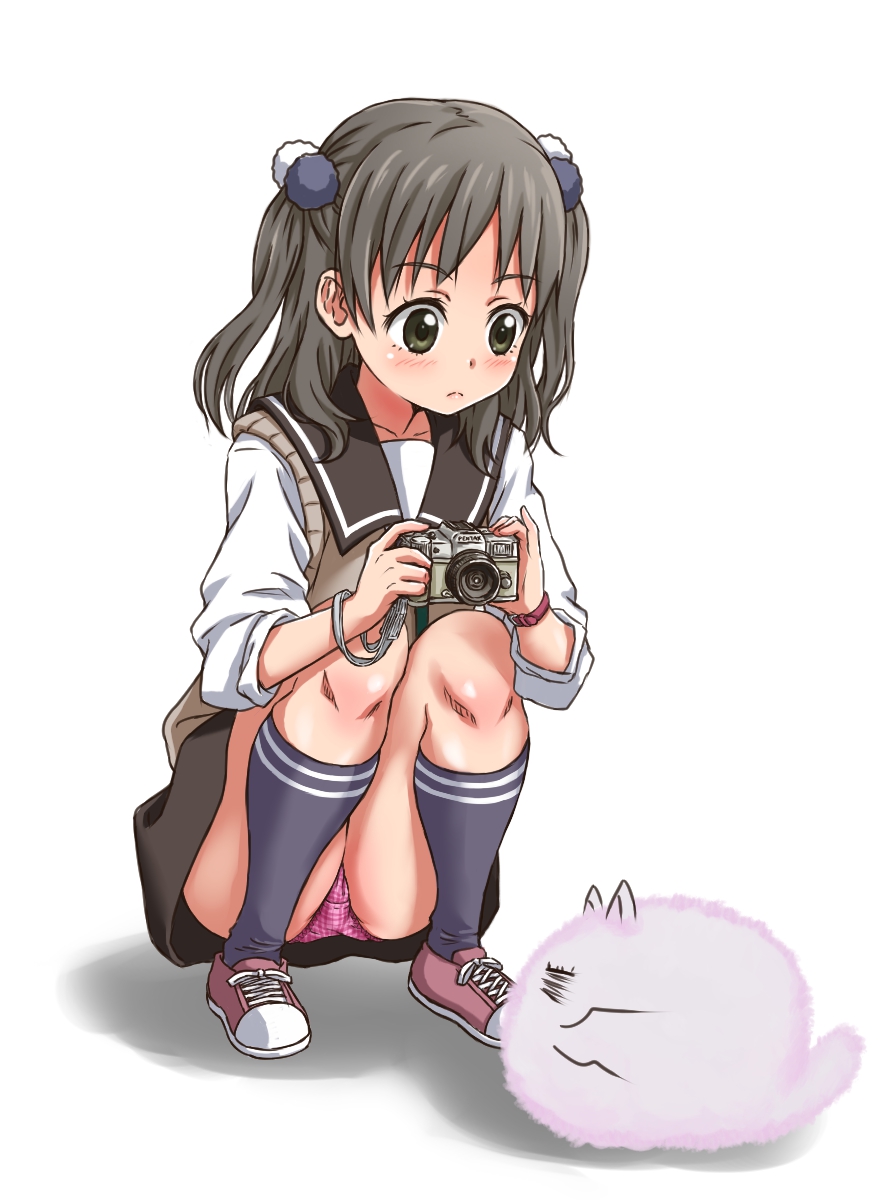 1girl, black_eyes, black_hair, blush, camera, hair_bobbles, hair_ornament, highres