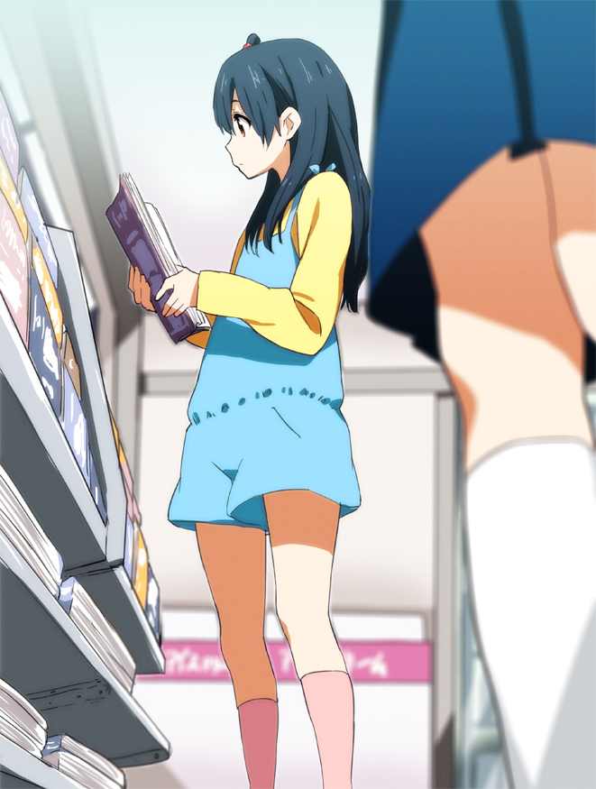 2girls, black_hair, blurry, casual, depth_of_field, hair_ornament, kitashirakawa_anko, kitashirakawa_tamako