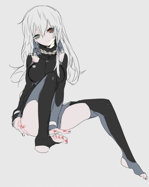 1girl, female, genderswap, green_eyes, heterochromia, ihonhon, kaneki_ken, long_hair, looking_at_viewer, mask, mask_removed, red_eyes, sitting, solo, tokyo_ghoul, white_hair