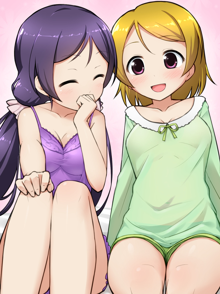 2girls, ^_^, brown_hair, closed_eyes, highres, koizumi_hanayo, love_live!_school_idol_project, mikakeha