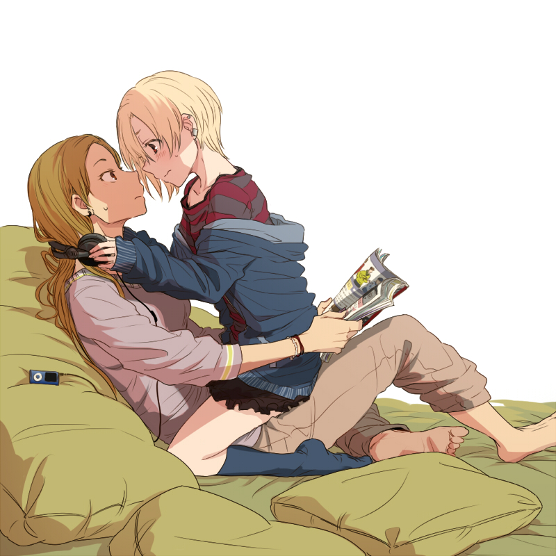 2girls, bags_under_eyes, barefoot, blonde_hair, blue_legwear, blush, brown_eyes, brown_hair