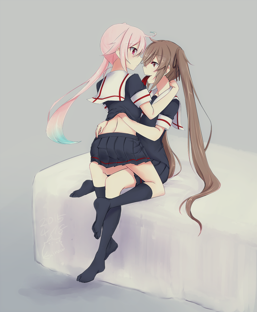 2girls, bed, biting_clothes, brown_eyes, brown_hair, harusame_(kantai_collection), kairoushu_(dones01127), kantai_collection