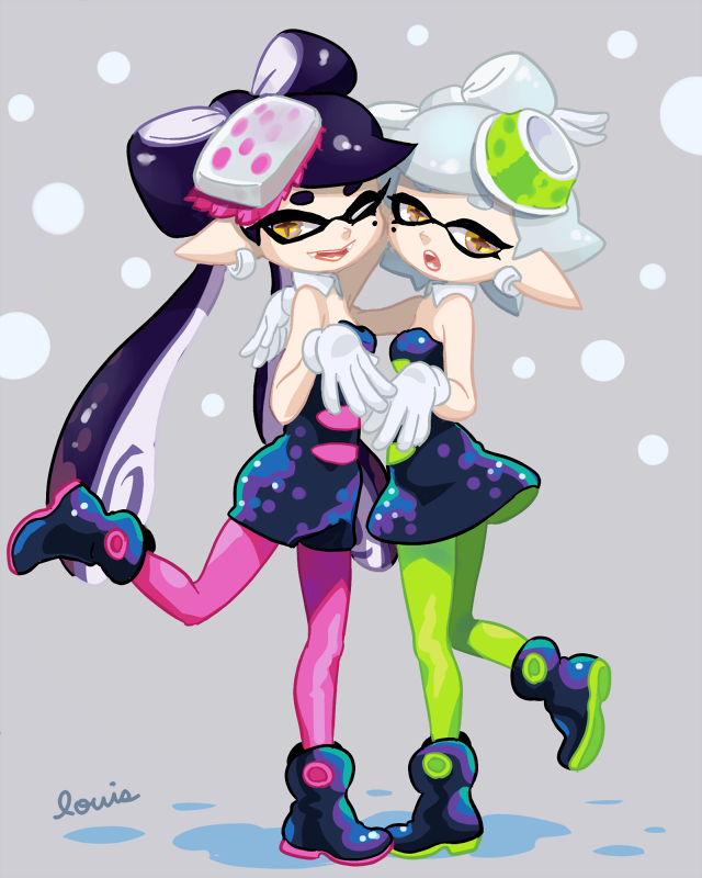 +_+, 2girls, ;d, black_hair, callie_(splatoon), detached_collar, dress, earrings