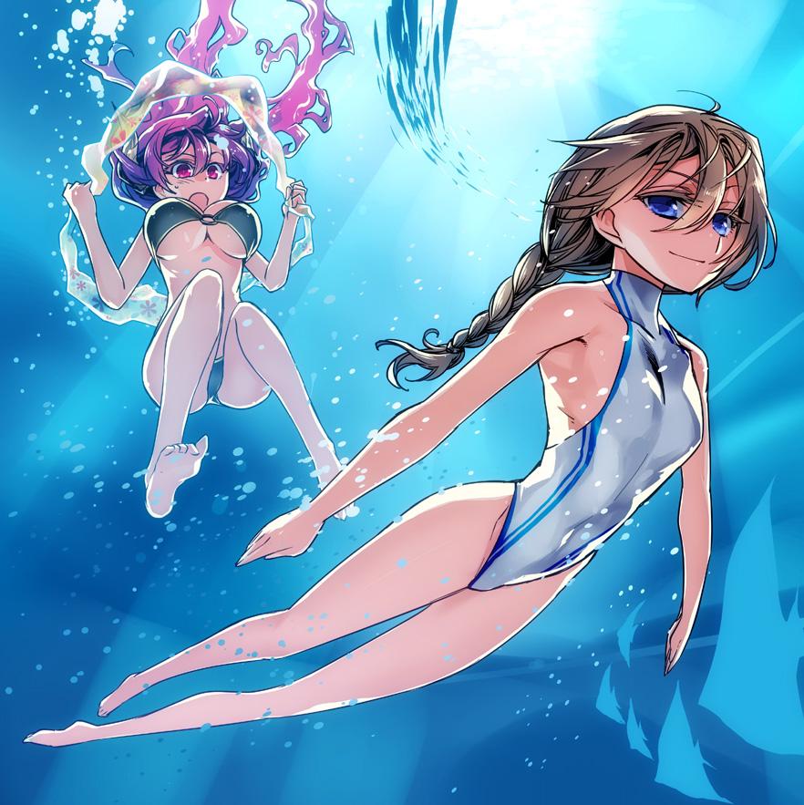 2girls, barefoot, bikini, black_bikini, blonde_hair, blue_eyes, braid, breasts, bubble, competition_swimsuit, female, full_body, innertube, ishida_akira, large_breasts, long_hair, maou_(maoyuu), maoyuu_maou_yuusha, multiple_girls, official_art, one-piece_swimsuit, onna_kishi_(maoyuu), promotional_art, redhead, single_braid, sinking, small_breasts, surprised, swimming, swimsuit, toes, under_boob, underwater, violet_eyes