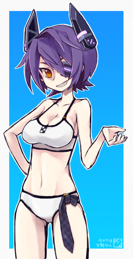 1girl, eyepatch, grin, hand_on_hip, headgear, kantai_collection, midriff, necktie