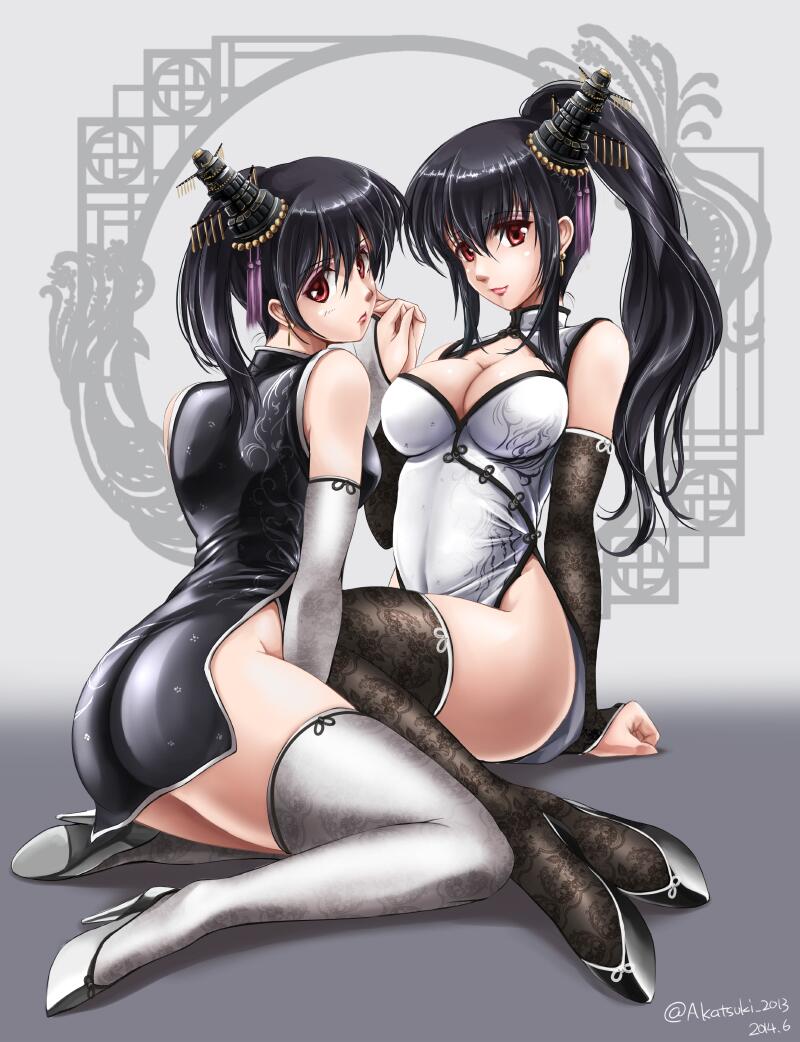 2girls, akatsuki_matsumoto, alternate_hairstyle, arm_support, ass, bare_shoulders, black_dress, black_gloves