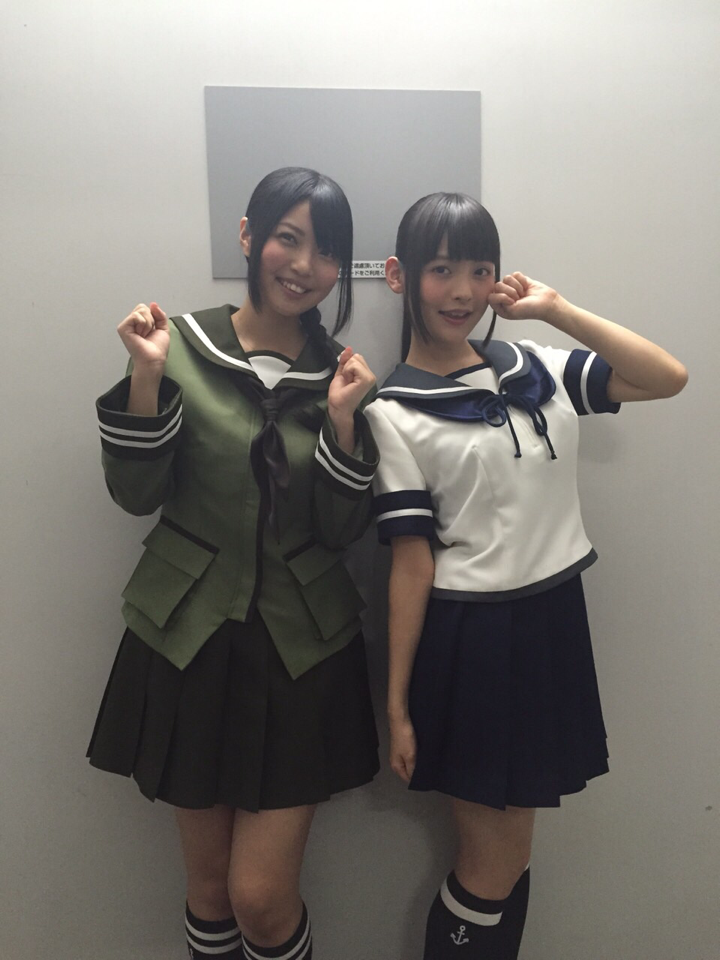 2girls, braid, fubuki_(kantai_collection), fubuki_(kantai_collection)_(cosplay), kantai_collection, kitakami_(kantai_collection), kitakami_(kantai_collection)_(cosplay), looking_at_viewer