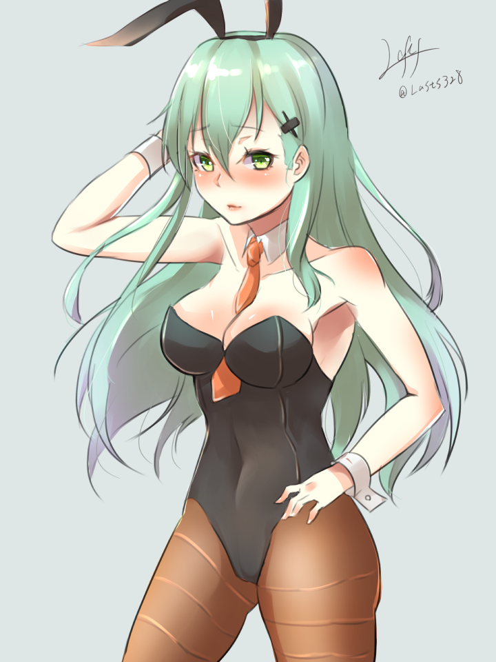 1girl, animal_ears, aqua_eyes, aqua_hair, breasts, brown_legwear, bunnysuit, cleavage