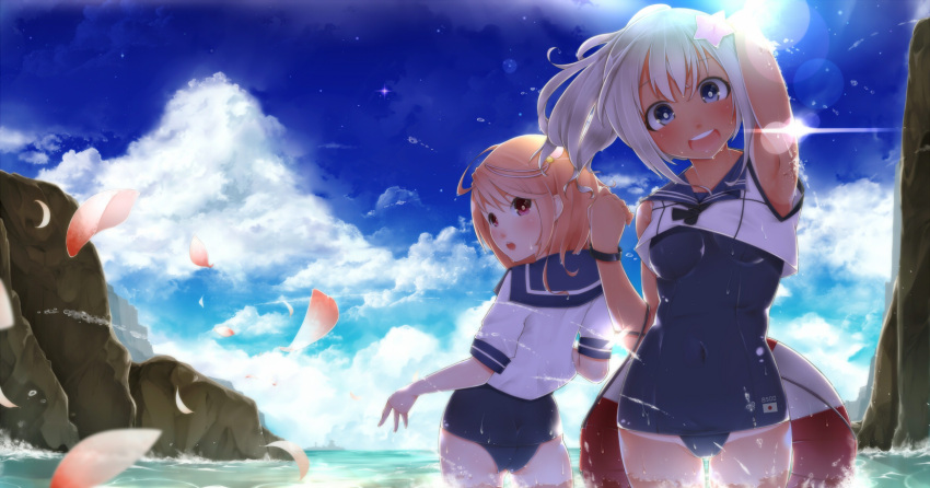 2girls, ahoge, arm_up, armpits, blonde_hair, blue_eyes, blush, crop_top