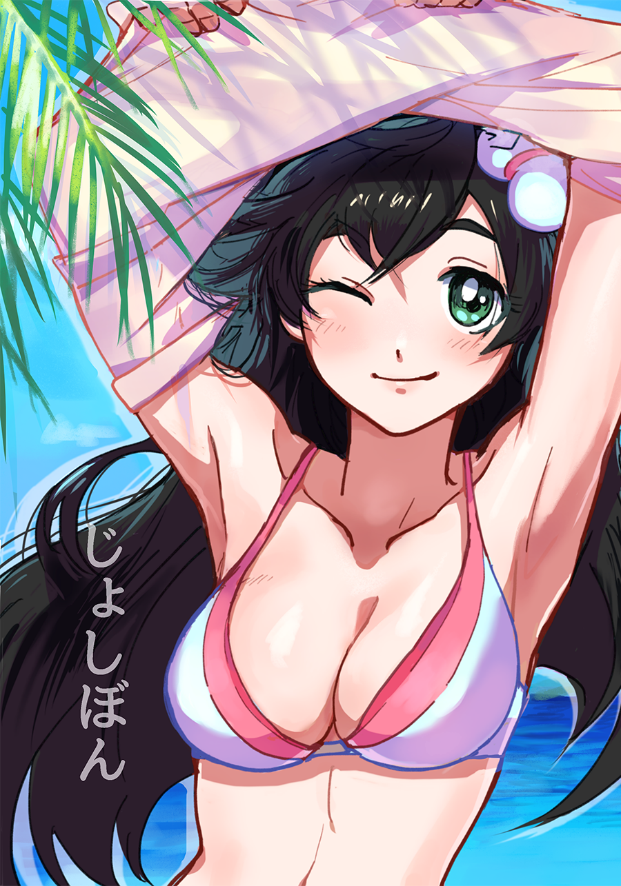 1girl, armpits, arms_up, bikini, black_hair, blue_sky, breasts, character_request, cleavage, collarbone, green_eyes, gumiuchi, hair_ornament, hero_bank, highres, large_breasts, long_hair, looking_at_another, looking_at_viewer, one_eye_closed, outdoors, palm_tree, showing_armpits, sky, smile, solo, swimsuit, translation_request, tree, tree_branch, upper_body