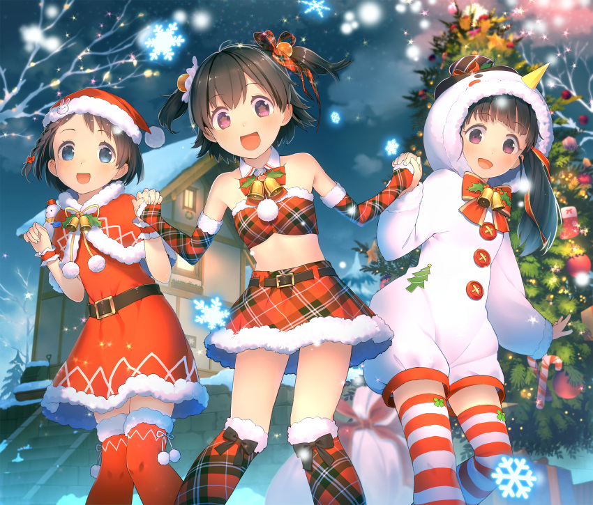 3girls, akagi_miria, bare_shoulders, belt, black_hair, blue_eyes, blush, braid