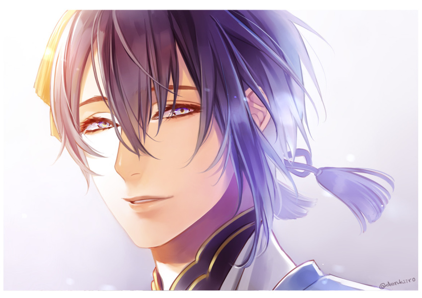 1boy, blue_eyes, blue_hair, den_(itokiitoki), male_focus, mikazuki_munechika, smile, touken_ranbu
