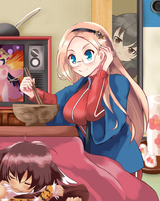 3girls, :<, :3, alternate_costume, around_corner, bella_(sennen_sensou_aigis), black_hair, blue_eyes