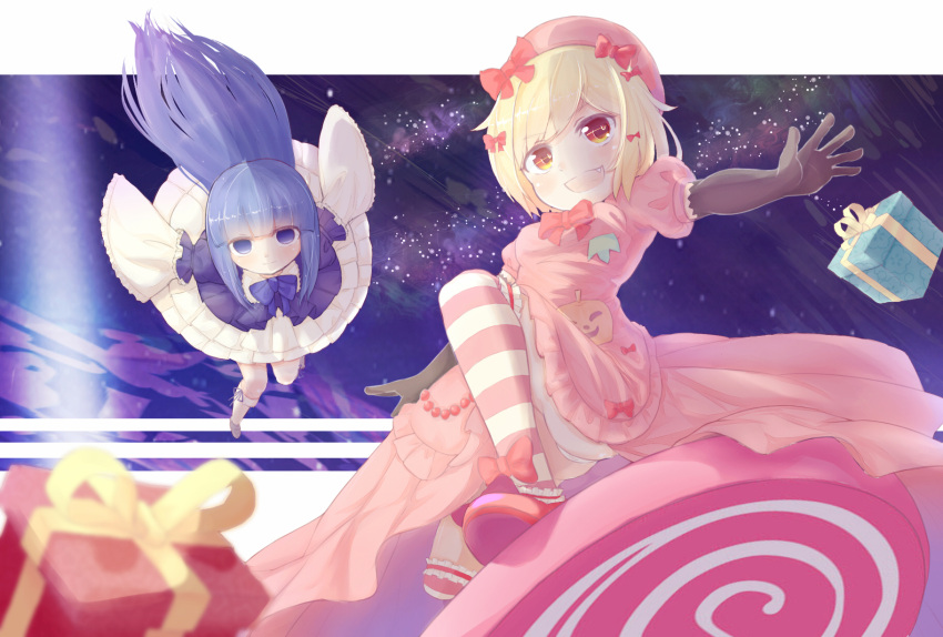 2girls, benmiaobituona, black_gloves, blonde_hair, blue_eyes, blue_hair, blurry, bow