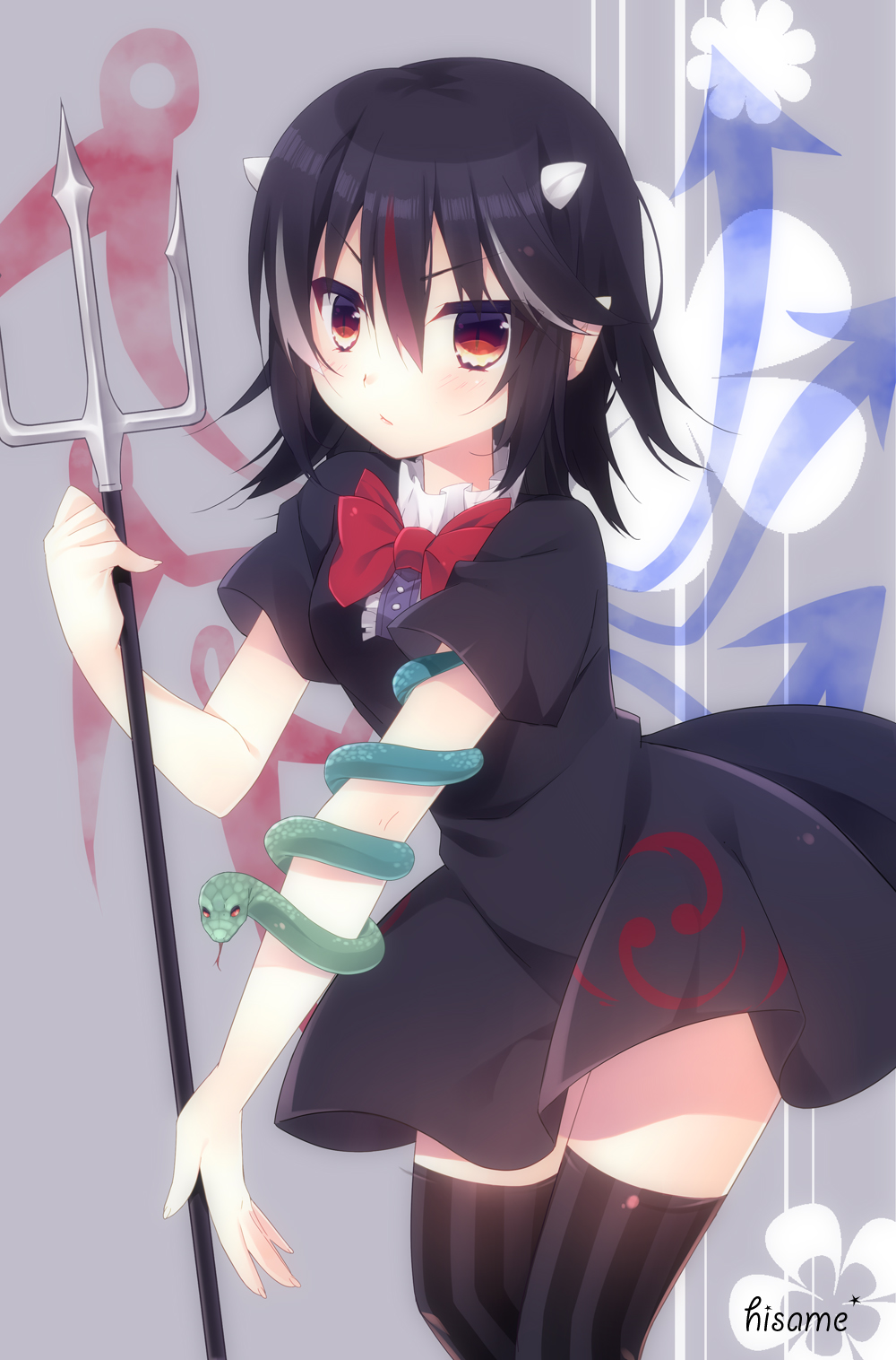 1girl, asymmetrical_wings, black_hair, cosplay, highres, hisame_(nekousatan), horns, houjuu_nue