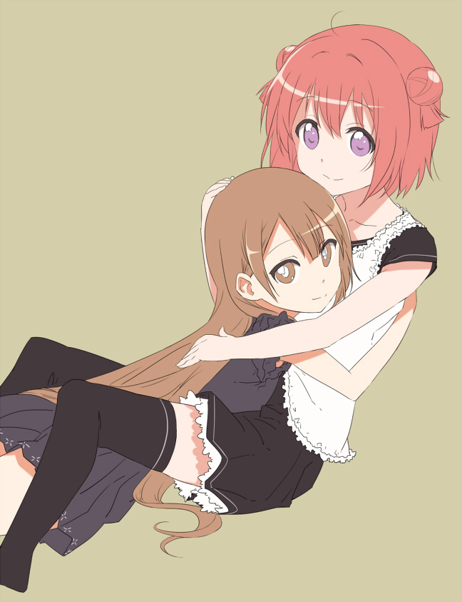 2girls, ahoge, akaza_akari, black_dress, brown_background, brown_eyes, brown_hair, casual