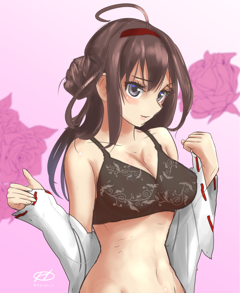 ahoge, black_bra, bra, breasts, brown_eyes, brown_hair, cleavage, detached_sleeves