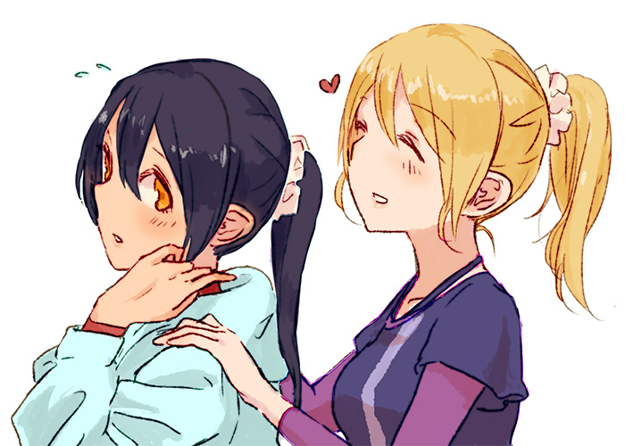 2girls, alternate_hairstyle, ayase_eli, black_hair, brown_eyes, closed_eyes, heart, hood
