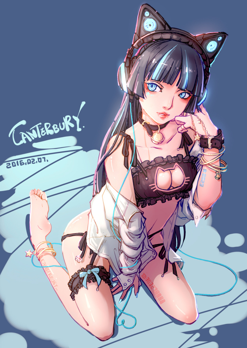 18750931225_(expsyche), 1girl, anklet, bangs, barefoot, bell, bell_choker, between_legs