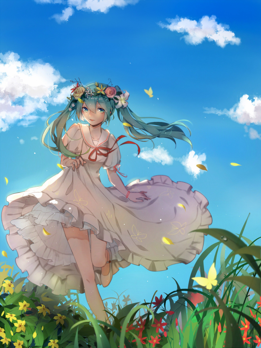 1girl, butterfly, clouds, dress, female, grass, green_eyes, green_hair, hair_between_eyes, hatsune_miku, head_wreath, highres, long_hair, one_leg_raised, outdoors, parted_lips, petals, ribbon, sky, solo, standing_on_one_leg, twintails, vocaloid, yun_(ljw893053278)