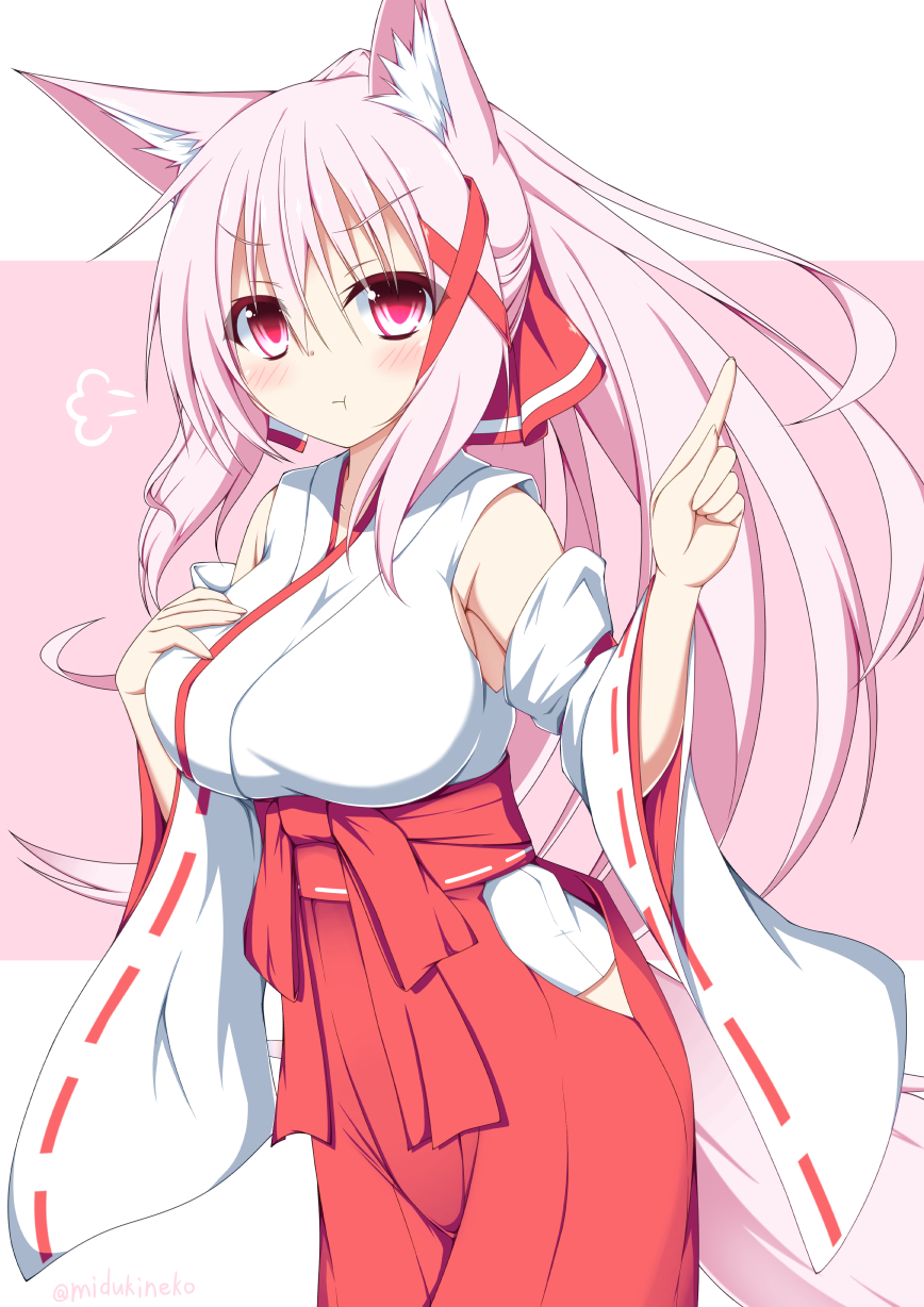 >:t, 1girl, :t, animal_ears, bare_shoulders, blush, breasts, eyebrows