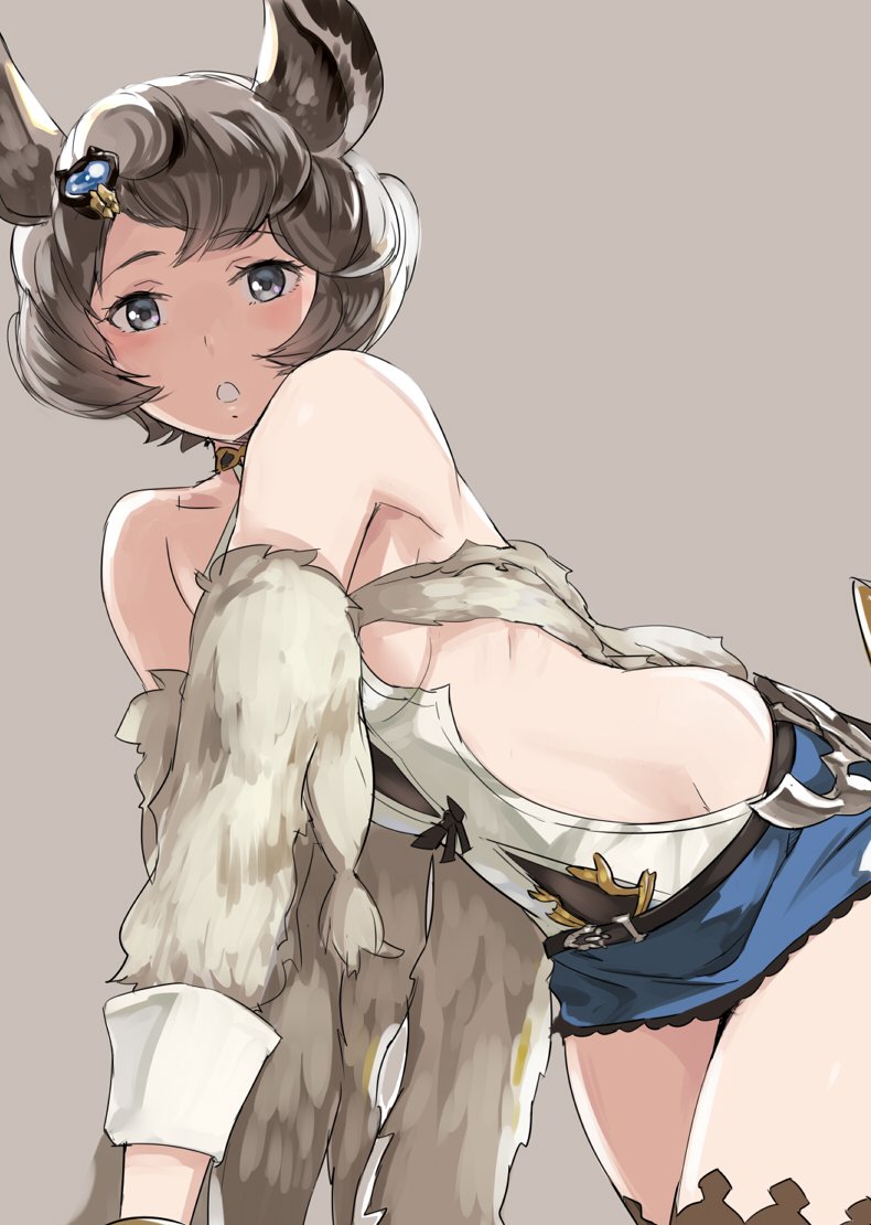 animal_ears, breasts, detached_sleeves, fur, granblue_fantasy, grey_hair, kawaty, sideboob