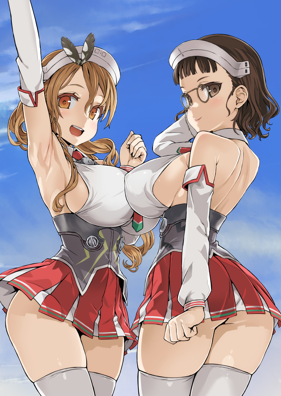 2girls, arm_up, armpits, asanagi, ass, blue_sky, breasts, brown_eyes