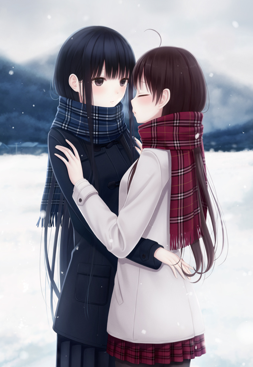 2girls, ahoge, back, bangs, black_hair, black_legwear, blue_scarf, blunt_bangs