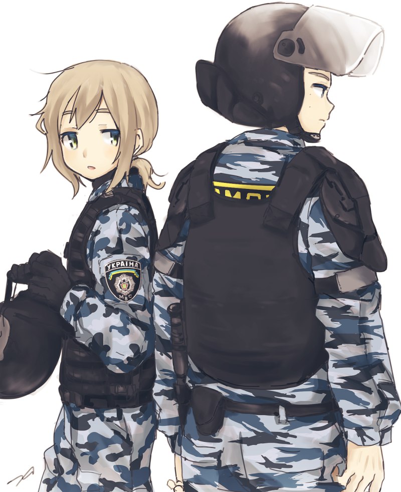 androgynous, blonde_hair, camouflage, headwear_removed, helmet, helmet_removed, msc_nm, police