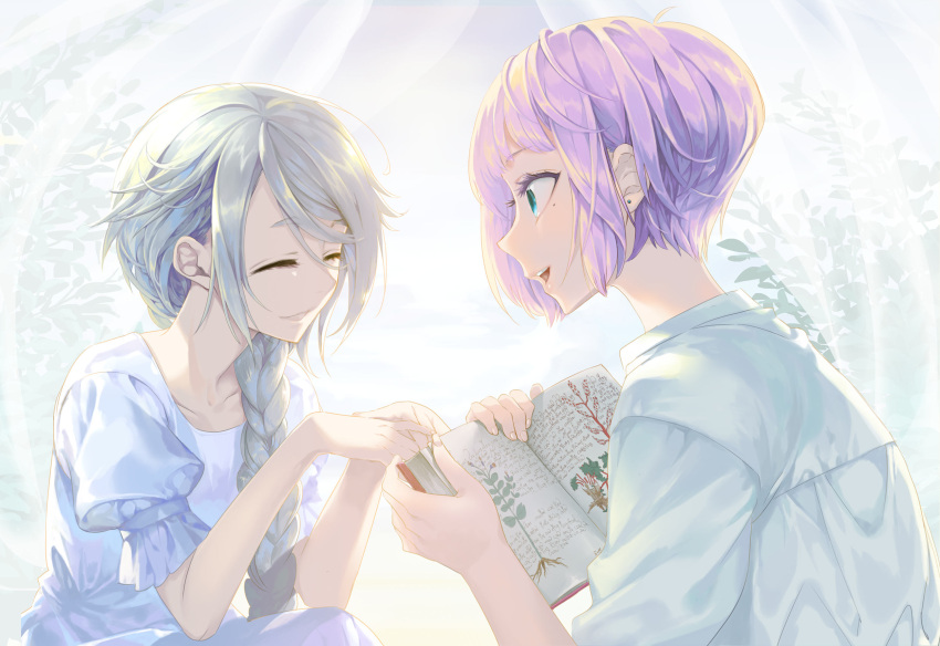 2girls, braid, closed_eyes, gendai_majo_zukan, green_eyes, highres, isaki_uta, keiko_(gendai_majo_zukan), long_hair, multiple_girls, sansu_mari, short_hair, silver_hair, violet_eyes
