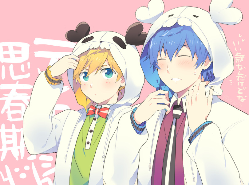 2boys, ^_^, adjusting_collar, aqua_eyes, bear_hood, blue_hair, blush, bow