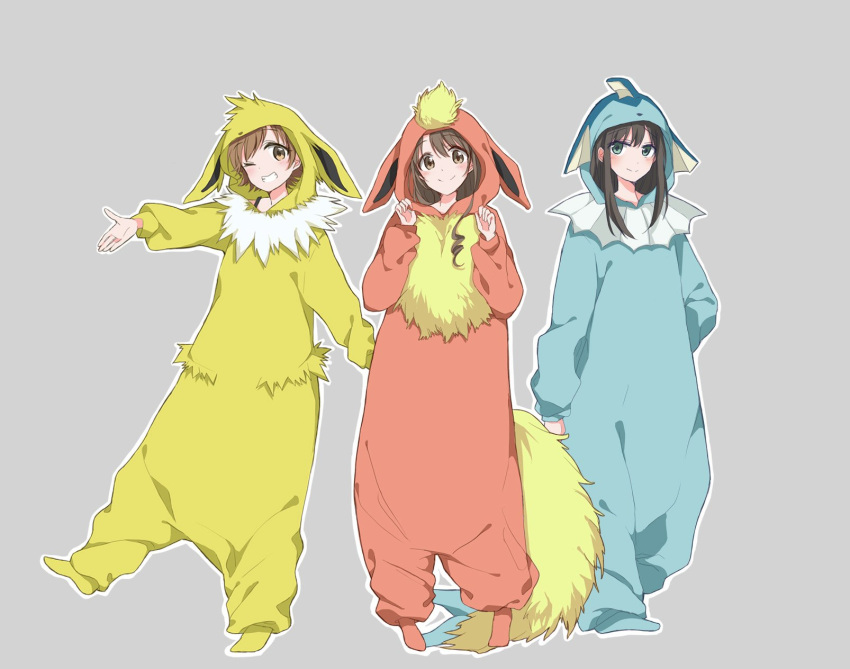 3girls, animal_costume, azuko_(ampenm), brown_eyes, brown_hair, cosplay, flareon, flareon_(cosplay)