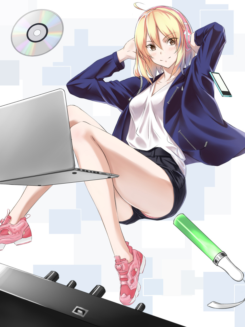 1girl, absurdres, ahoge, blonde_hair, blush, breasts, brown_eyes, commentary_request