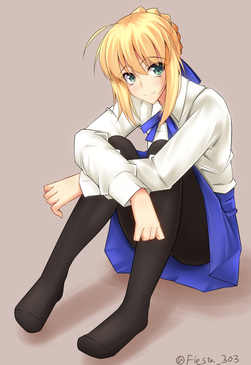 ahoge, blonde_hair, blue_ribbon, fate/stay_night, fate_(series), fiesta_(fiesta303), hair_ribbon, highres