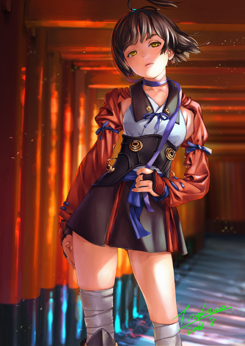 1girl, bandage, bangs, breasts, brown_eyes, brown_hair, choker, commentary_request