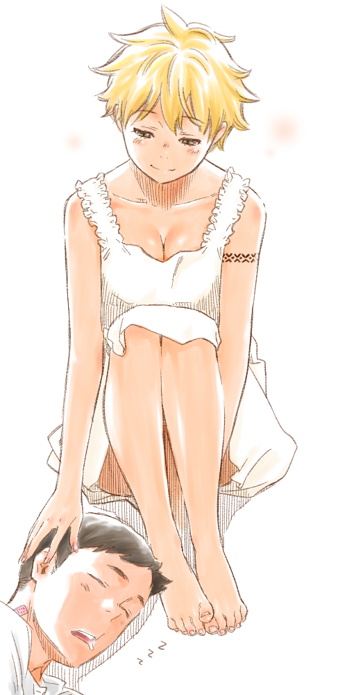 1boy, 1girl, barefoot, black_hair, blonde_hair, blush, breasts, cleavage, dress, feet, feet_together, green_eyes, key_(kagibangou), original, saliva, short_hair, sitting, sleeveless, sleeveless_dress, smile, toes, white_dress