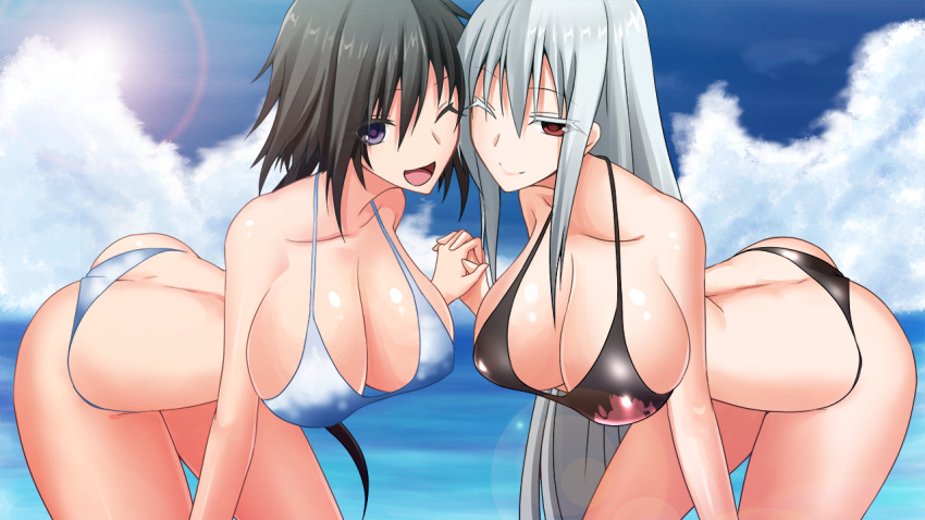 2girls, ass, bare_arms, bare_legs, bare_shoulders, bent_over, black_bikini, black_hair, breasts, butt_crack, cleavage, clouds, game_cg, grey_hair, hand_holding, happy, highres, huge_breasts, large_breasts, leaning_forward, legs, long_hair, looking_at_viewer, mae, multiple_girls, ocean, one_eye_closed, open_mouth, outdoors, red_eyes, sengo_muramasa:_ken_no_gaika, silver_hair, sky, smile, sun, sunlight, thighs, thong, violet_eyes, water, white_bikini, wink